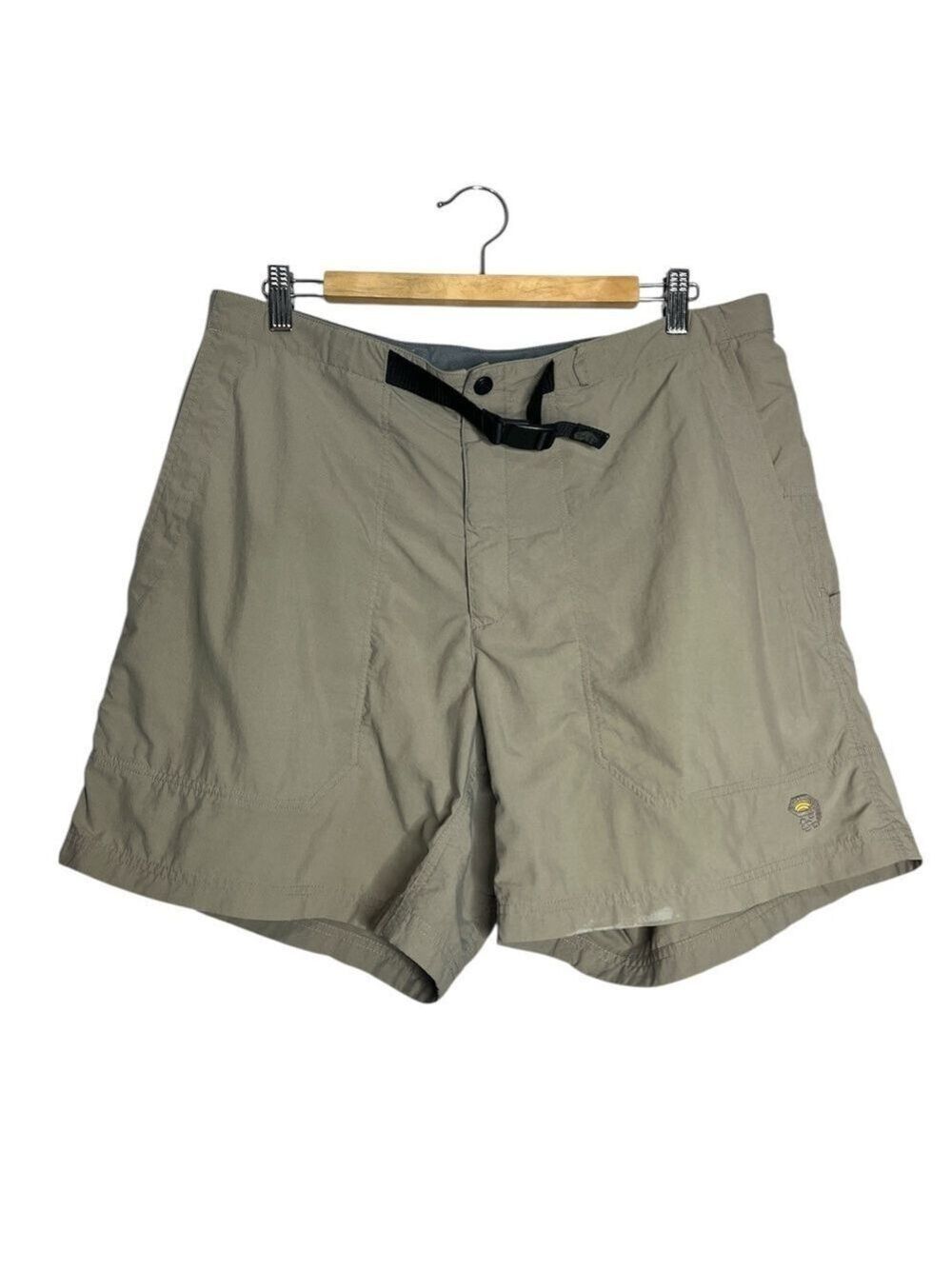 Mountain Hardware Nylon Belted Hiking Shorts, size L